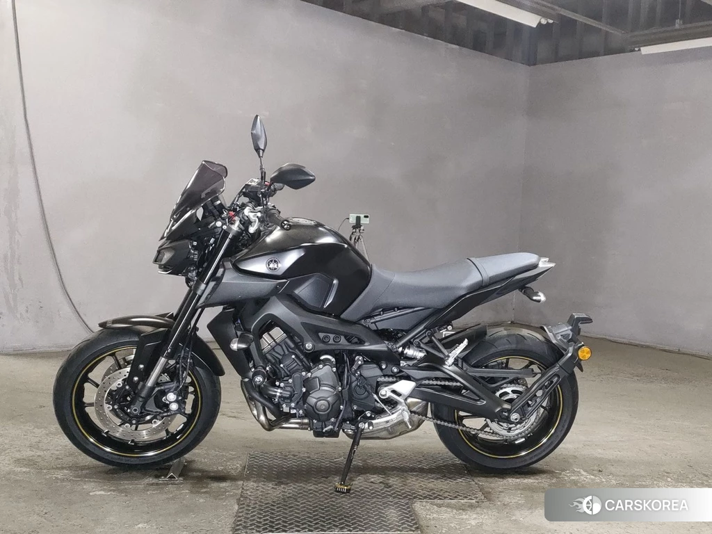 Проданный Yamaha MT-09 2019 из Японии