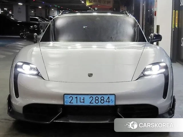 Porsche Taycan id 3644043 из Кореи 12