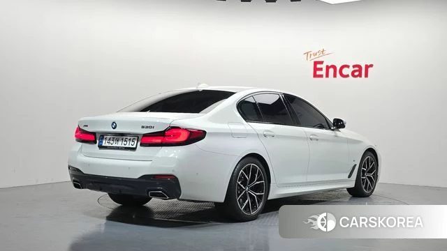 BMW 5 Series (G30) id 4778863 из Кореи 12