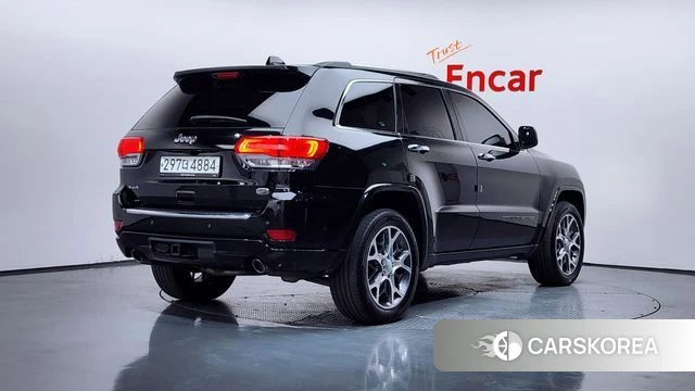 Jeep Grand Cherokee id 3905440 из Кореи 12