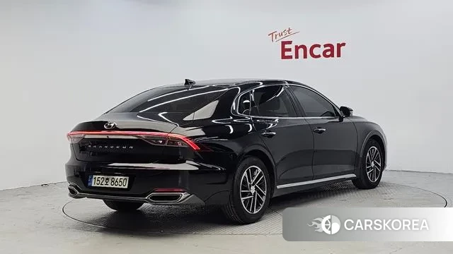 Hyundai The New Grandeur IG id 3433704 из Кореи 12