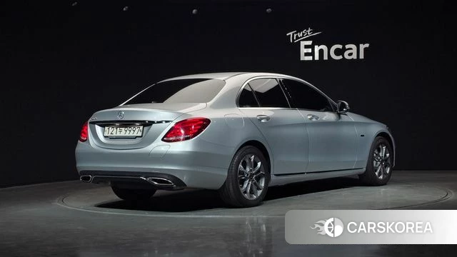 Mercedes-Benz C-Class W205 id 4232914 из Кореи 12