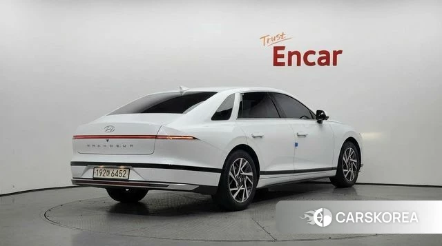 Hyundai Grandeur (GN7) id 4928810 из Кореи 12