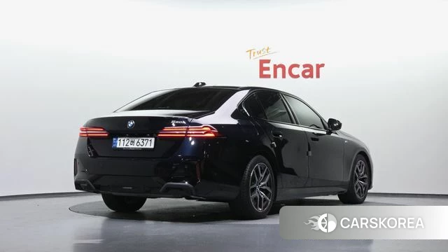 BMW 5 Series (G60) id 4617728 из Кореи 12