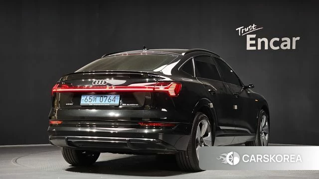 Audi e-Tron id 4360996 из Кореи 12