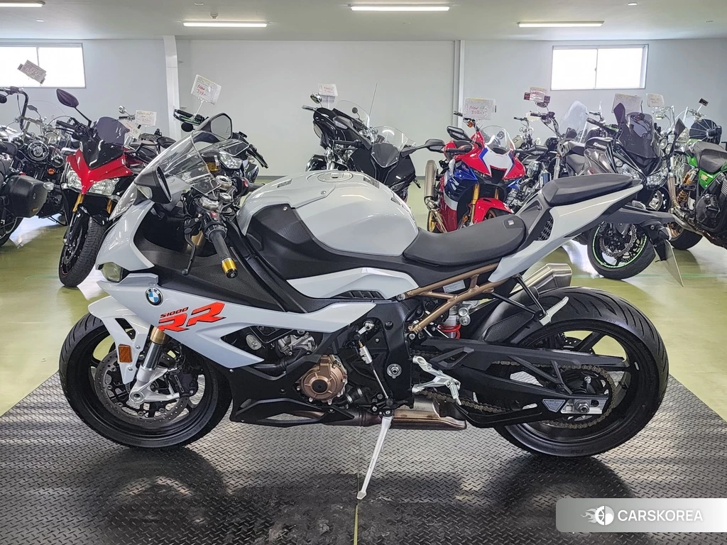 Проданный BMW S1000RR 2021 из Японии