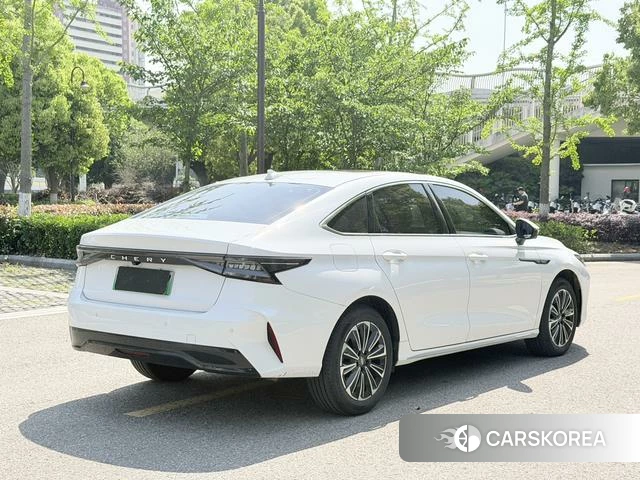 Chery Fengyun Fengyun A8 2025 Белый из Китая, фото 5
