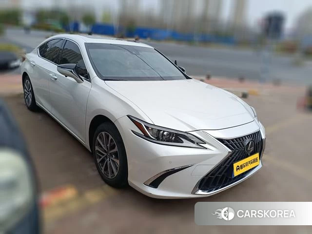 Lexus ES 2021 Белый из Китая, фото 2