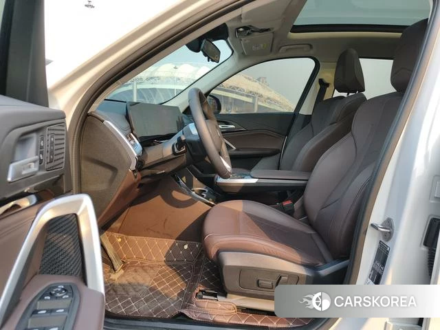 BMW X1 id 4263011 из Китая 12
