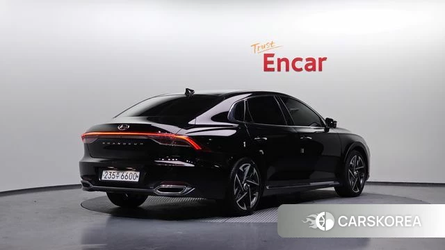 Hyundai The New Grandeur IG id 3807657 из Кореи 12