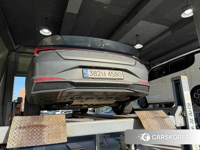 Hyundai Avante Hybrid (CN7) 2021 Серый из Кореи, фото 2