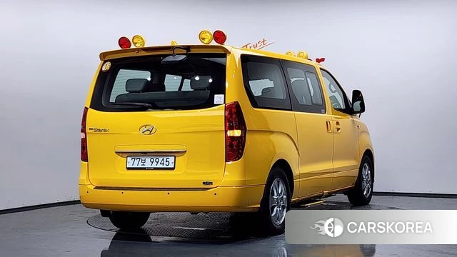 Hyundai The New Grand Starex id 4562899 из Кореи 12