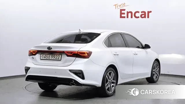 Kia Come New K3 id 3789358 из Кореи 12