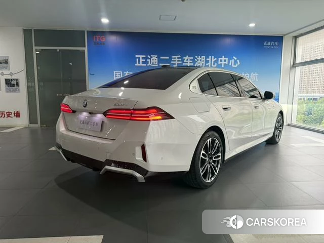 BMW 5 series id 4290160 из Китая 12