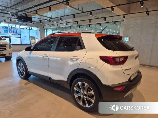 Kia Stonic id 3714158 из Кореи 12