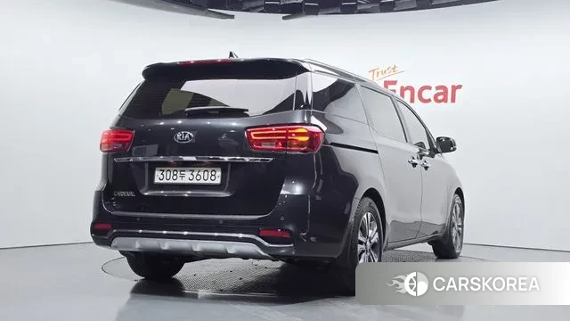 Kia The New Carnival id 3666457 из Кореи 12