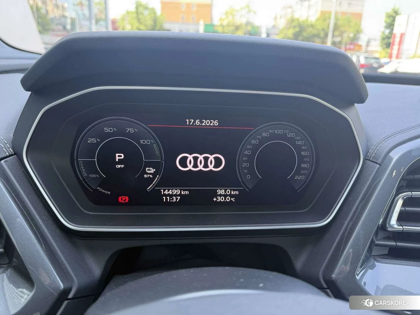 Audi Q4 2023 Синий из Китая, фото 2
