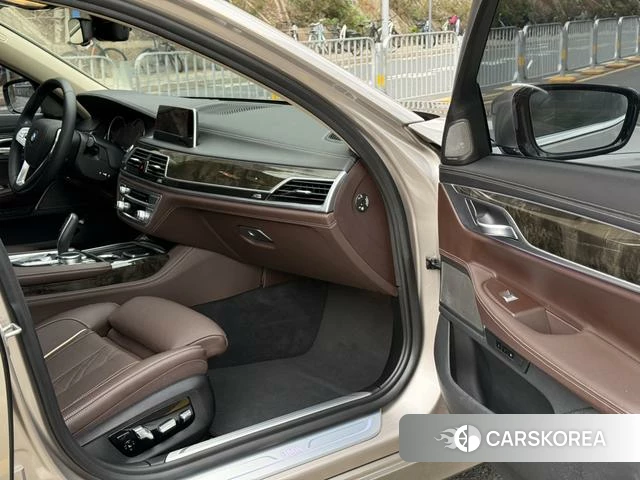 BMW 7 series id 4222082 из Китая 10