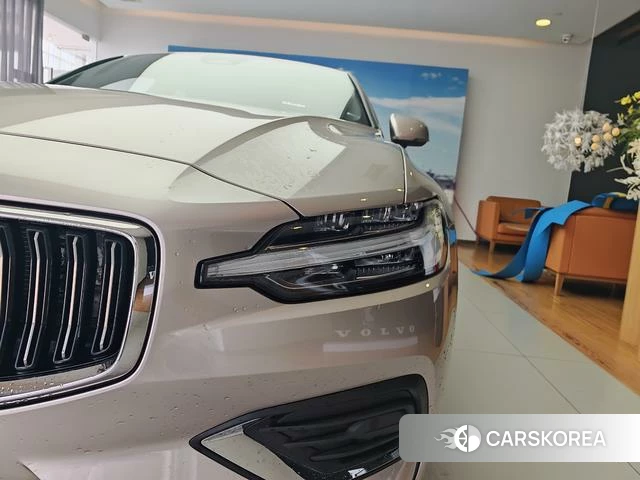 Volvo S60 id 4221202 из Китая 12
