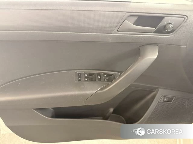 Volkswagen Santana 2022 Белый из Китая, фото 5