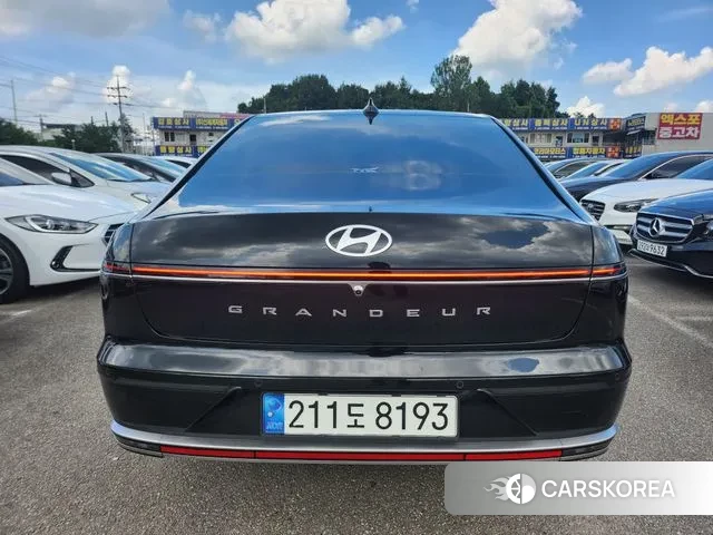 Hyundai Grandeur (GN7) id 3053208 из Кореи 7