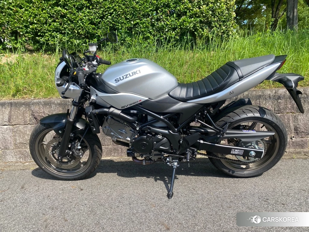 Проданный Suzuki SV650X 2023 из Японии, фото 2