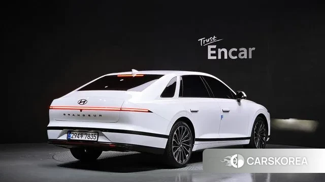 Hyundai Grandeur Hybrid (GN7) id 3732029 из Кореи 12