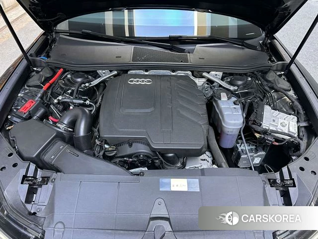 Audi A6L id 4236597 из Китая 8