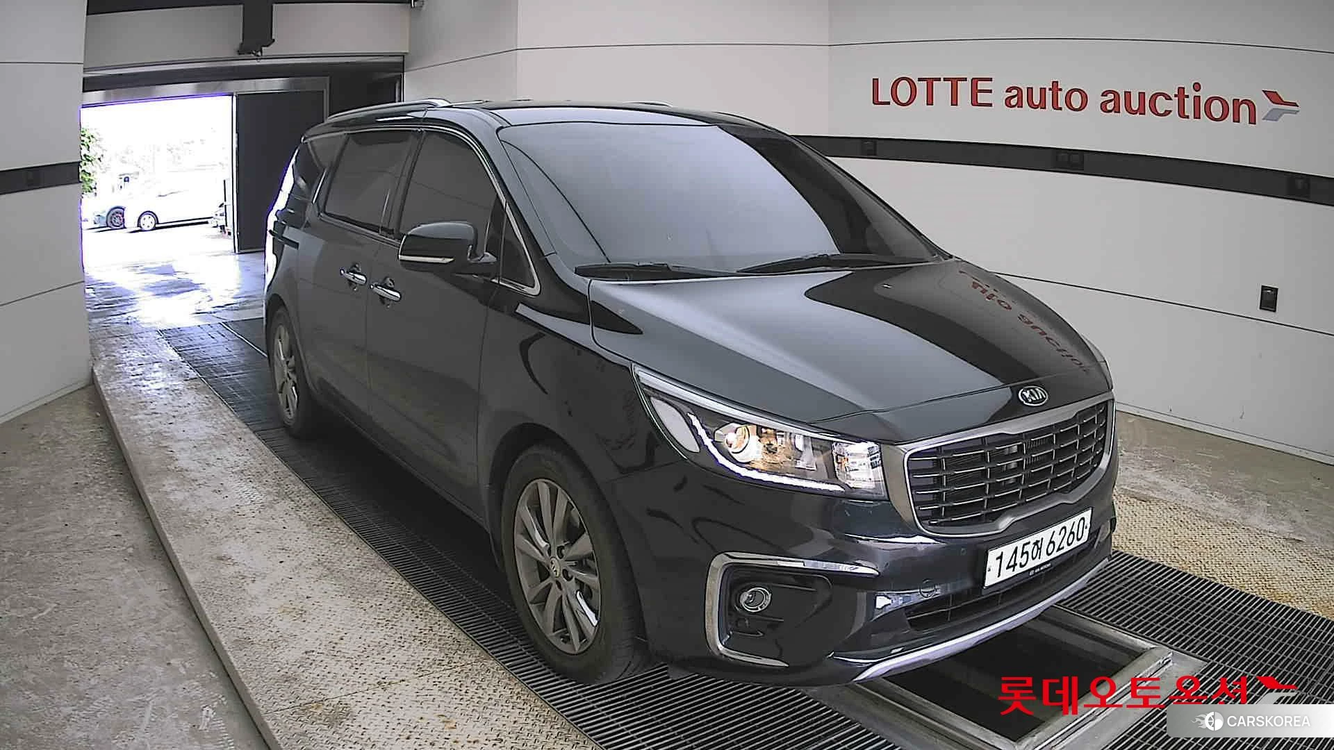 Kia Carnival id 4347383 из Кореи 12