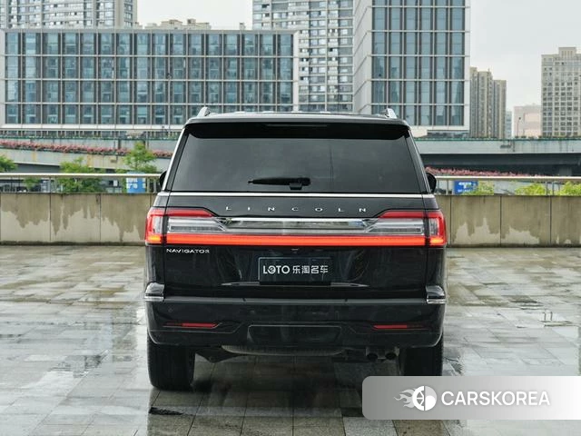 Lincoln Navigator 2020 Черный из Китая, фото 4