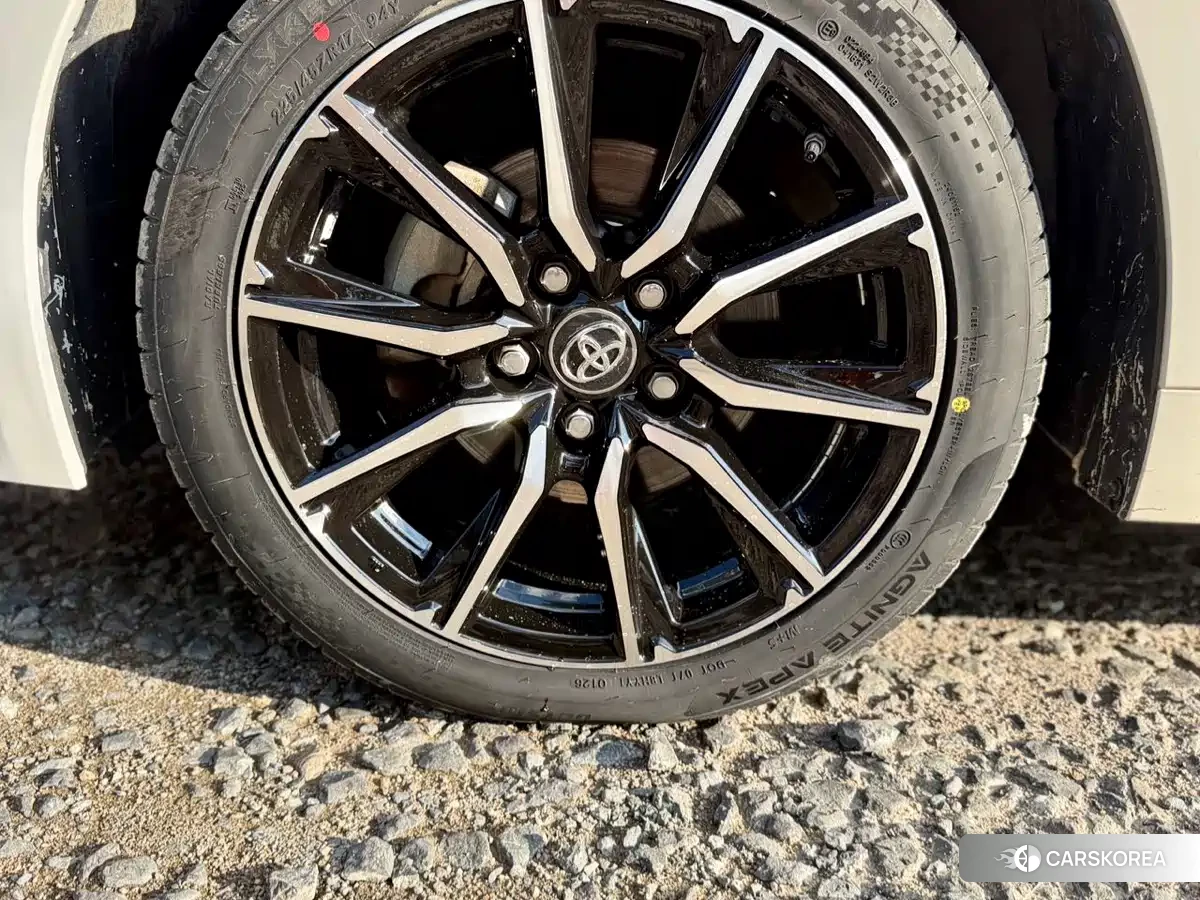 Toyota Levin id 4538851 из Китая 12