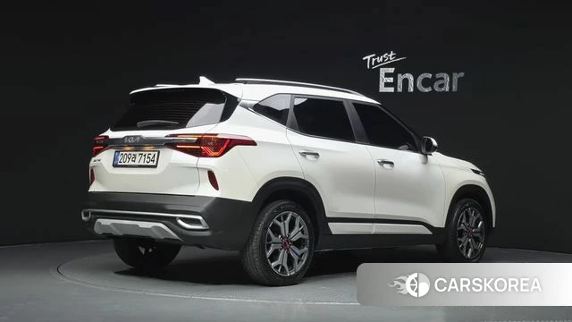 Kia Seltos id 4415239 из Кореи 12