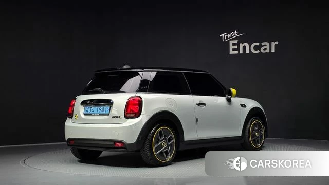 Mini Cooper Electric id 4792820 из Кореи 12
