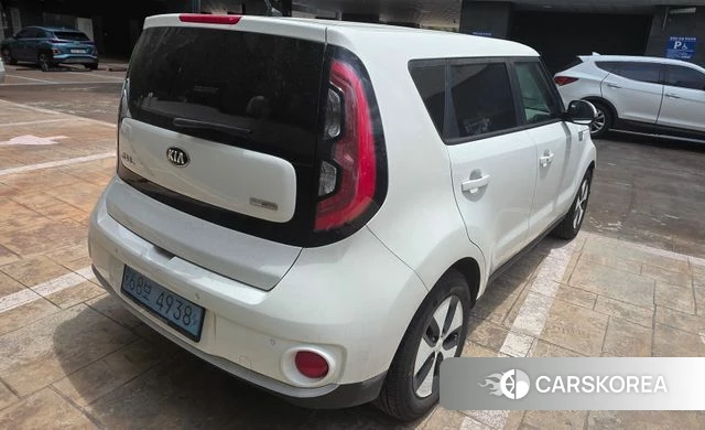 Kia Soul EV 2018 Белый из Кореи, фото 2