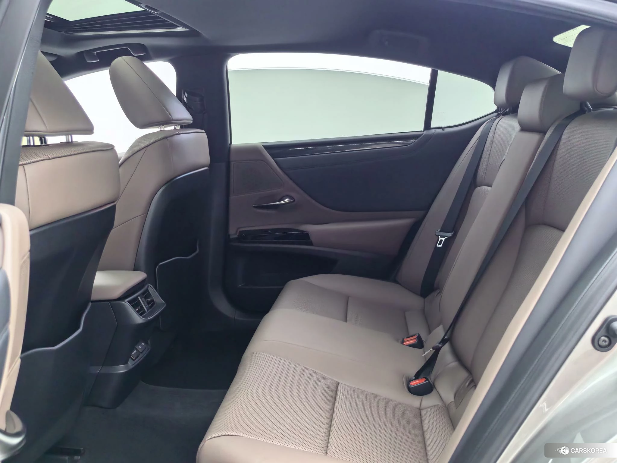 Lexus ES id 4461505 из Китая 12