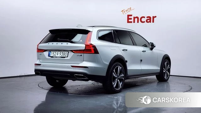 Volvo V60 Cross-Country 2nd Generation id 4324379 из Кореи 12