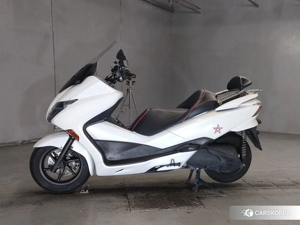 Проданный Honda FORZA Z 2012 из Японии, фото 2