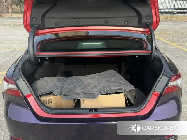 Toyota Camry 2020 Фиолетовый из Китая, фото 3