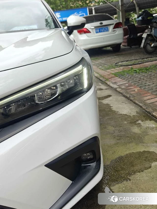 Honda Civic id 4265033 из Китая 8