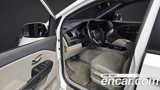 Kia The New Carnival id 2705547 из Кореи 12