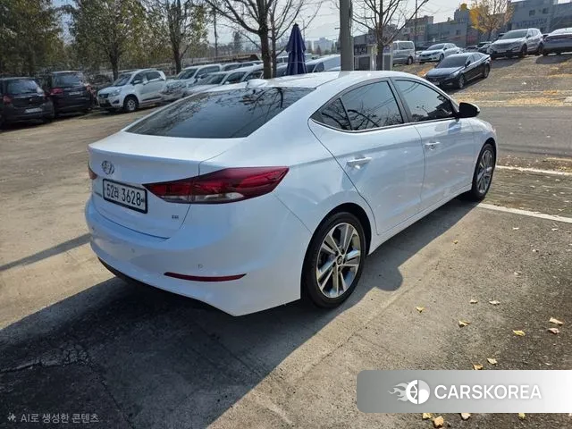 Hyundai Avante AD id 3413331 из Кореи 10