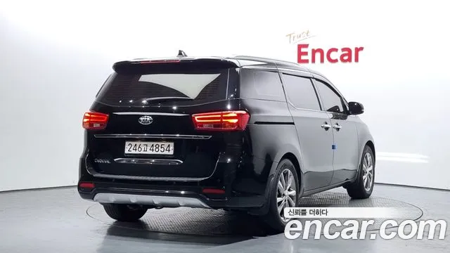 Kia The New Carnival id 2733354 из Кореи 12