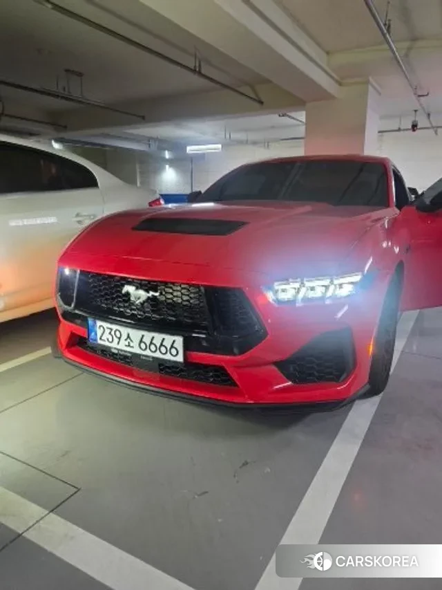 Ford Mustang 7th Generation 2024 Красный из Кореи, фото 2