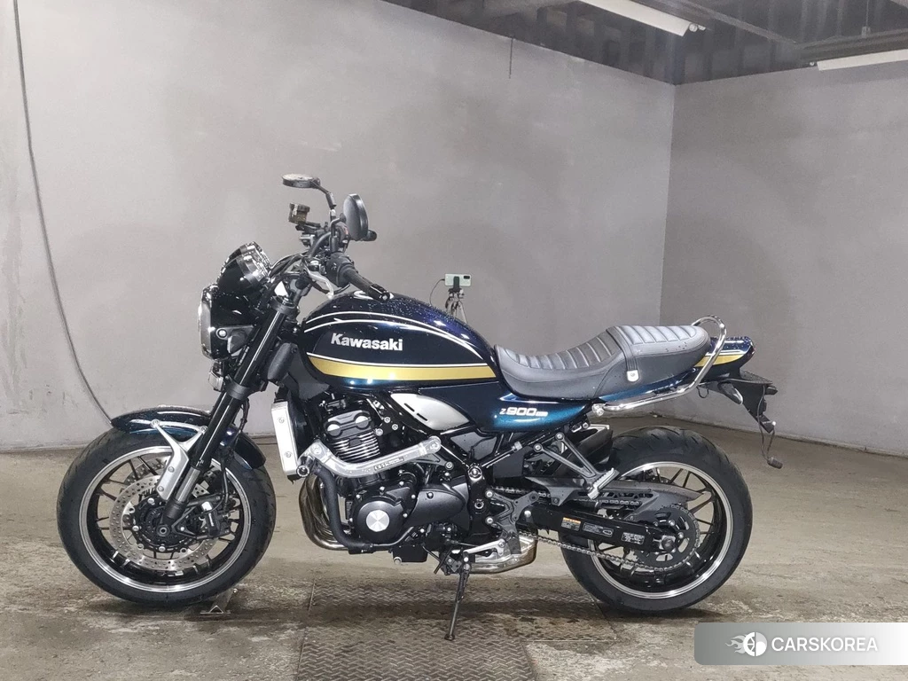 Проданный Kawasaki Z900RS 2021 из Японии, фото 2