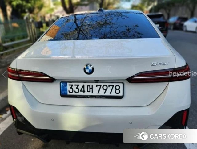 BMW 5 Series (G60) id 4842466 из Кореи 12