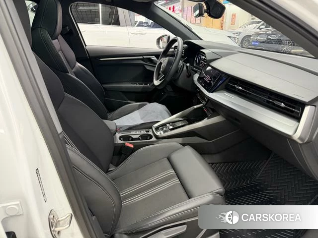 Audi A3 id 4276664 из Китая 12