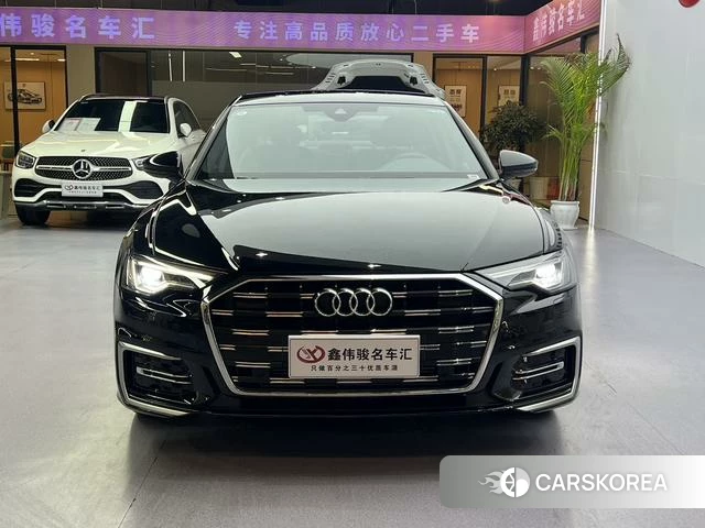 Audi A6L id 4257937 из Китая 9