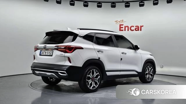 Kia Seltos id 4445973 из Кореи 12