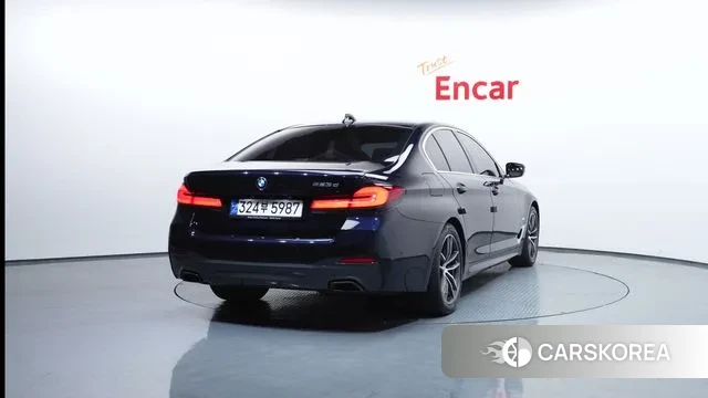 BMW 5 Series (G30) id 3492513 из Кореи 12