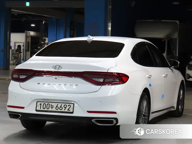 Hyundai Grandeur IG id 3045633 из Кореи 12